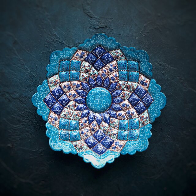 ペルシャのエナメル皿（ミーナーカーリー）飾り皿　Φ17ｃｍ　壁飾り【MINA KARI 015-003】