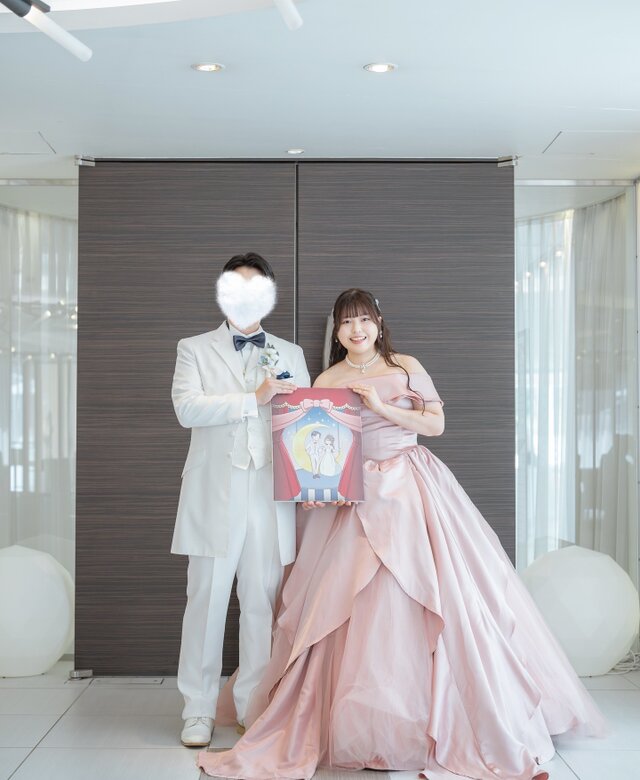 実例写真！カラードレス ピンク オフショルダー ラッフルフリル
