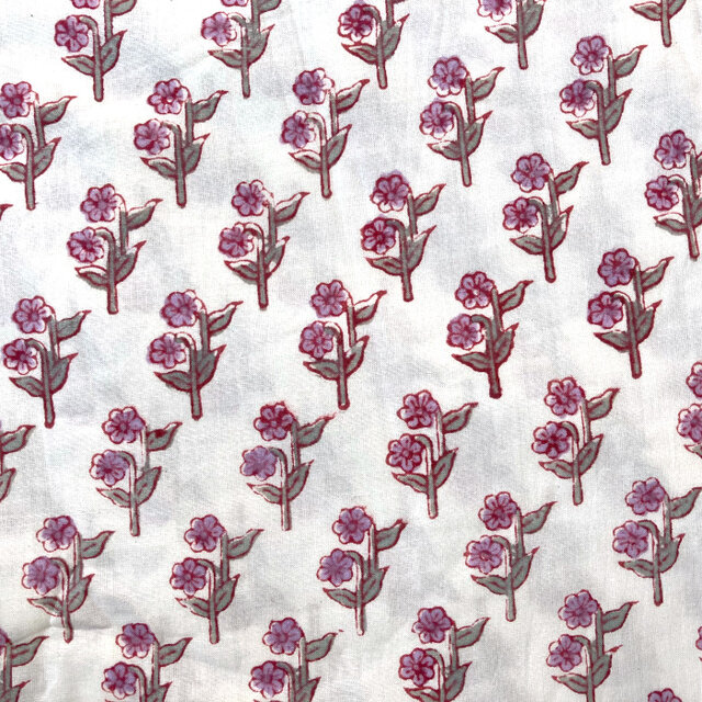 インド ブロックプリント生地 [50cm単位] 2輪の花 ピンク onブルー地 フラワー ファブリック IF0319