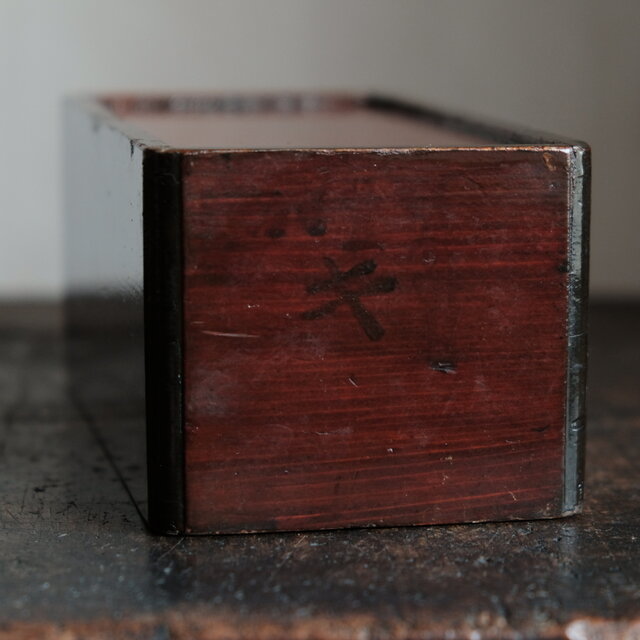 深く美しい色味◇味のある野弁当の木箱 ディスプレイボックスなどに