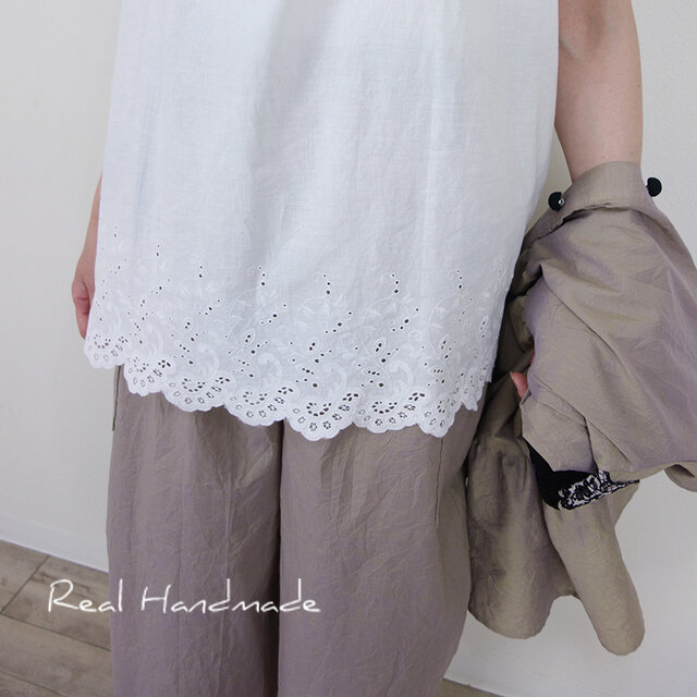 かぐれ　スカラップ刺繍キャミソール 32ce016-82932-d40b.jpg