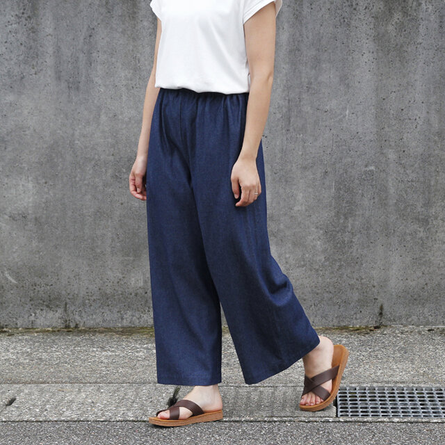 【即納】大人カジュアルを楽しむ 5.5oz デニム ワイドイージーパンツ（ ワンウォッシュ ）通年使える程よい柔らかさ ポケット