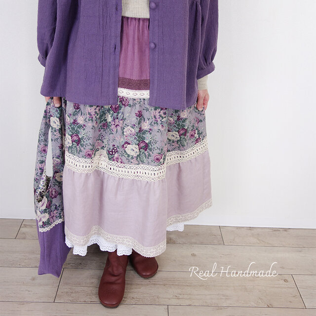 葡萄色リネンとアンティークローズの彩りティアードスカート（セットアップ対応）