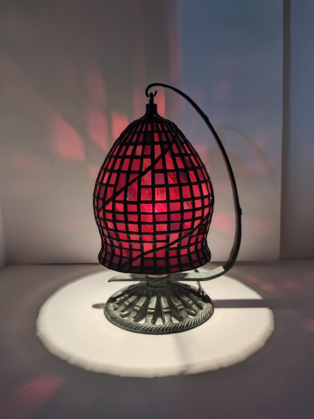 ステンドグラスランプ　「軌道」