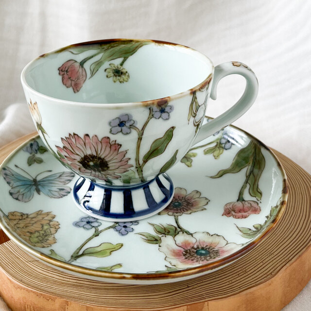 チコロット❤️すべて手描き❤️染付け❤️ソーサーは単体として使えます❤️くすみ色❤️カップ＆ソーサー