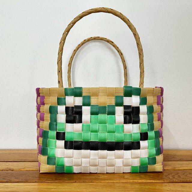 蛙　カエル★プラカゴ★温泉・プール・海・お砂場　温泉バッグ　エコバッグ　PPバンド　カゴバッグ　お散歩バッグ