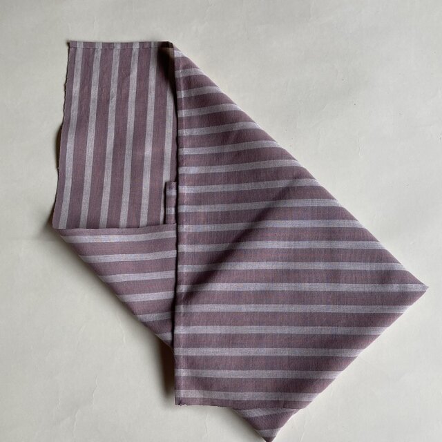 ふし（五倍子）の風呂敷