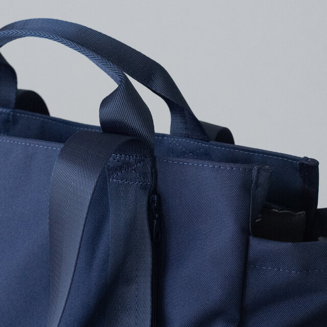 早秋新色［Lサイズ］10ポケットトートバッグ 撥水加工リサイクル