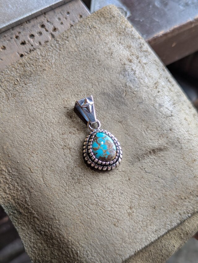 レッドマウンテンターコイズ ペンダント | iichi 日々の暮らしを