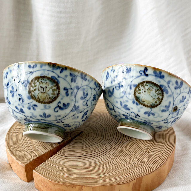 チコロット❤️夫婦茶碗❤️すべて手描き❤️染付け❤️飯椀❤️プレゼントに❤️お椀❤️小鉢❤️唐草文様