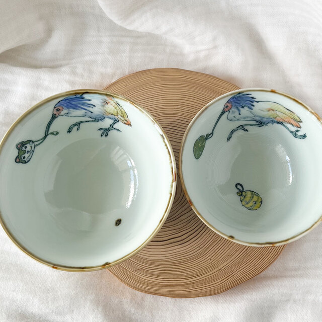 手描き 陶器 茶碗 木箱付き 手描き 陶器 茶碗 木箱付き