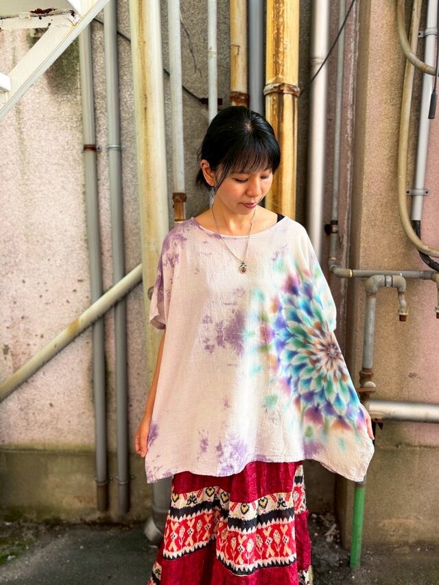 タイダイ 新型ブラウス 幻想的な曼荼羅模様 パープルグレイ ムラ染め Hippies Dye最新作 HD24-65