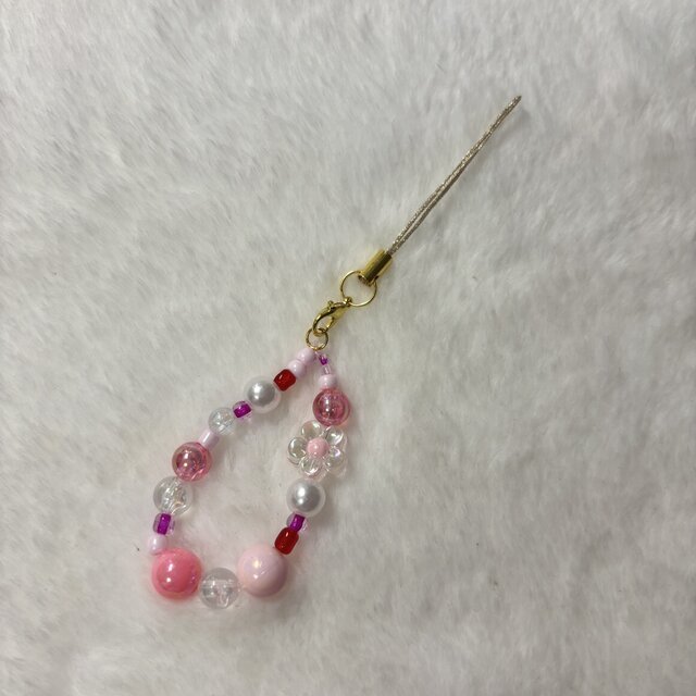 ピンク系ビーズストラップ