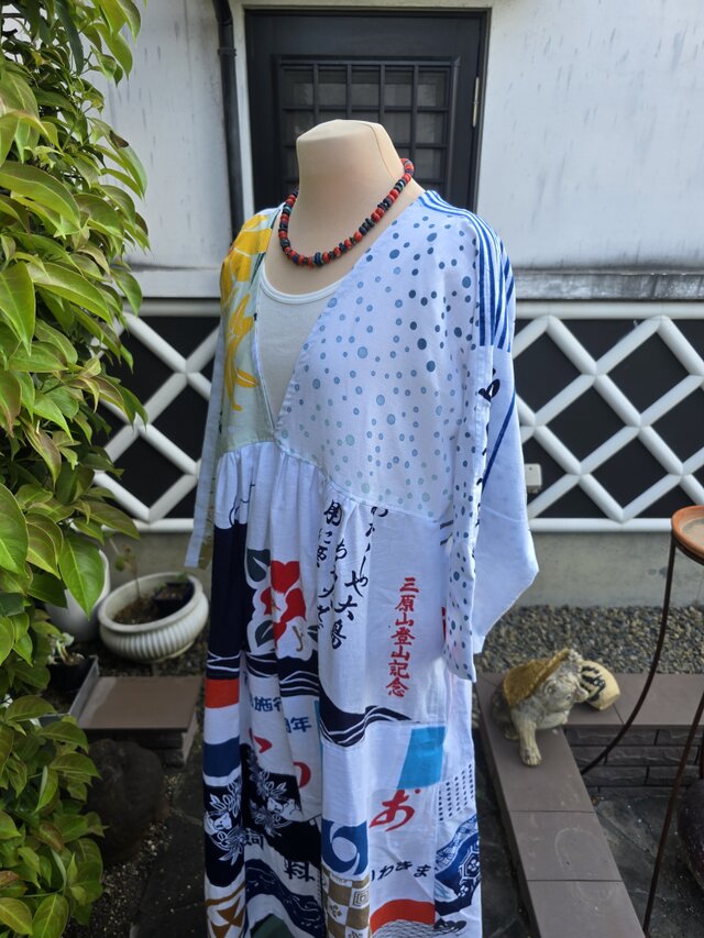 着物リメイク 手作り 白 手ぬぐい パッチワーク ワンピース | iichi