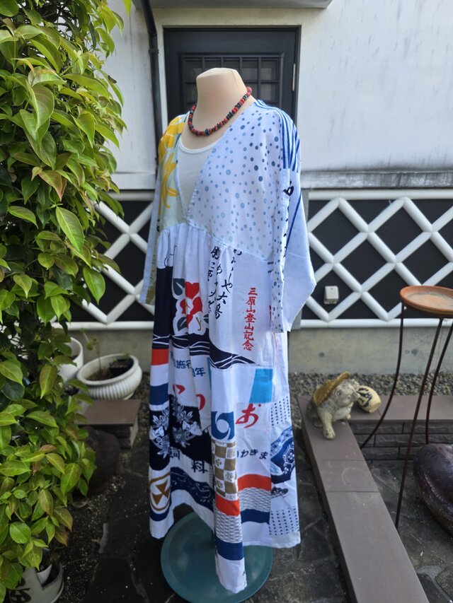 着物リメイク 手作り 白 手ぬぐい パッチワーク ワンピース | iichi