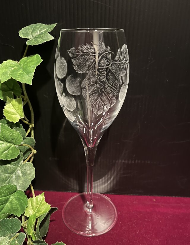 葡萄のグラス①〜手彫りガラス〜 | iichi 日々の暮らしを