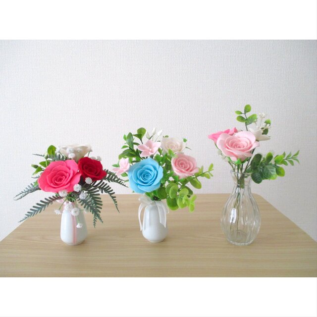 【送料無料】フェルトの花＊薔薇のミニブーケ＊花瓶付き＊クラシカル＊フェルトフラワー アレンジメント