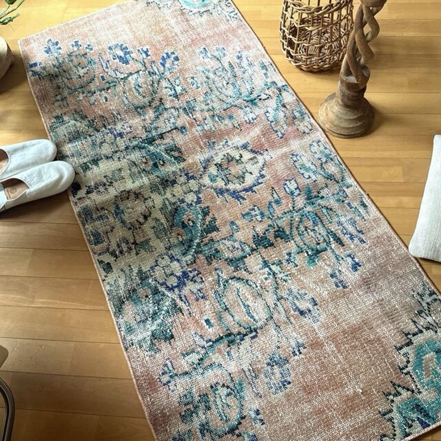 68×154 くすみピンクベージュ×ターコイズブルー トルコヴィンテージラグ 68×154 くすみピンクベージュ×ターコイズブルー トルコ