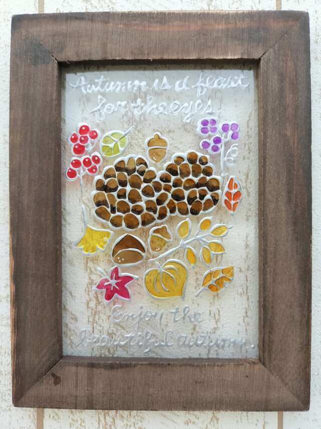 送料無料！ステンドグラス風・秋がくれた宝物・木の実・インテリア雑貨