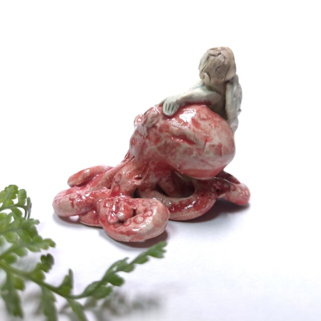 タコとちび天使 A 【ちいさな世界】 | iichi 日々の暮らしを心地よく