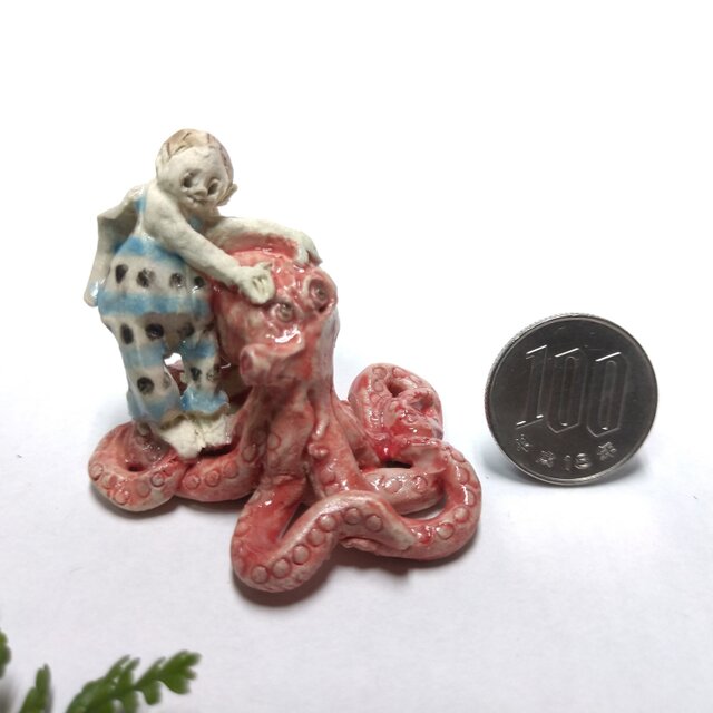 タコとちび天使 A 【ちいさな世界】 | iichi 日々の暮らしを心地よく
