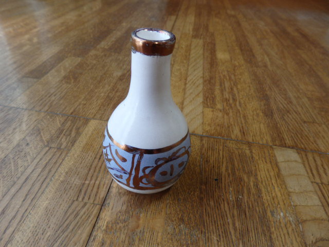 珍品　磁州窯？花模様の陶器製装飾品　一輪挿し 磁州窯の花器/中国美術/梅瓶/陶器/骨董 | 骨董・アンティークの