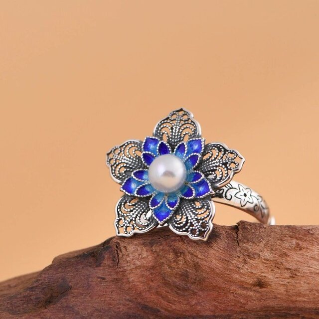 ペンタスの花のリング - 個性と美しさが一層引き立つ　R429 ペンタスの花のリング - 個性と美しさが一層引き立つ R429