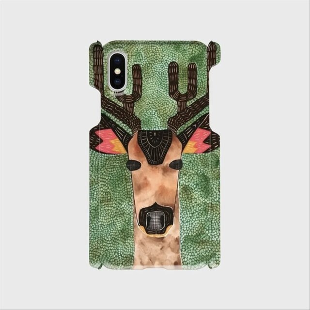 ニホンジカ・シカエモン｜動物キャラクター｜背面iPhoneケース｜ハンドメイド｜水辺を見つめる眼差し