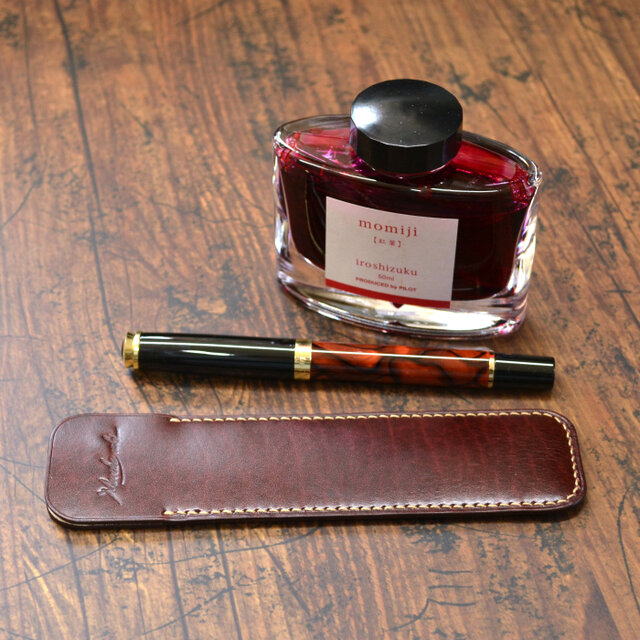 万年筆ケース（ワインレッド・サイズ調整品）