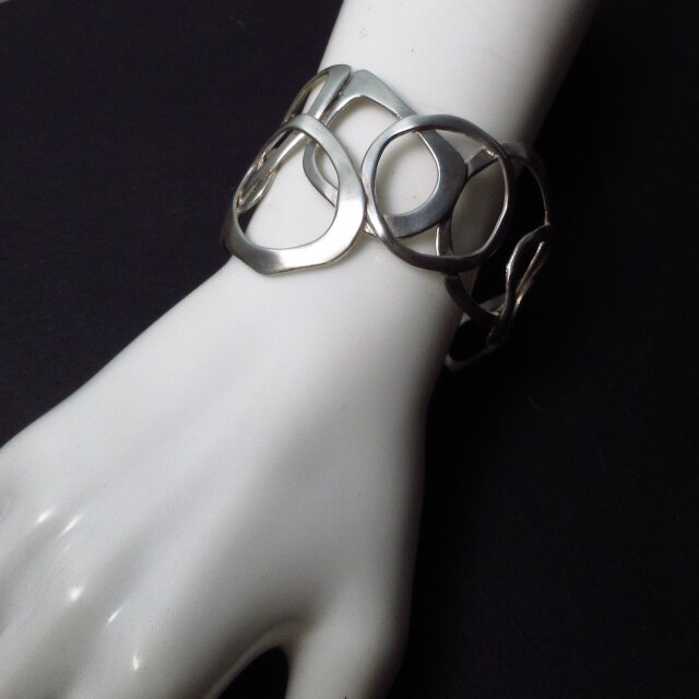 シルバー・ハーフバングル（ブレスレット）