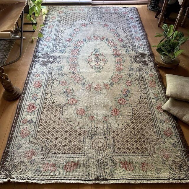 123×230 淡いキナリベージュ メダリオン トルコヴィンテージラグ 123×230 淡いキナリベージュ メダリオン トルコヴィンテージラグ