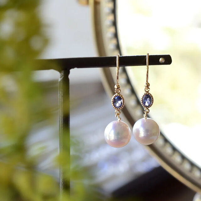 K18 アコヤ真珠とアイオライトのフックピアス