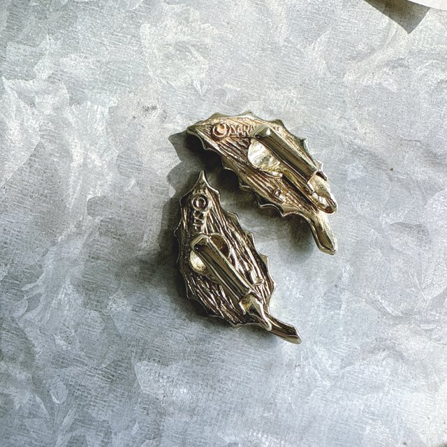GIOVANNI ヴィンテージ ブローチ　イヤリング ヴィンテージイヤリング＊薔薇の葉っぱ＊リーフ＊GIOVANNI社製