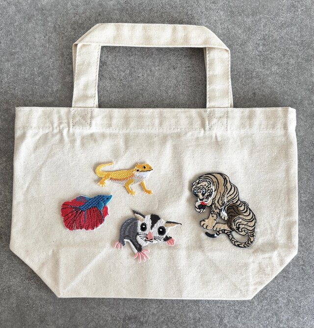 刺繍ワッペン□伊藤若冲□虎図□浮世絵 | iichi 日々の暮らしを