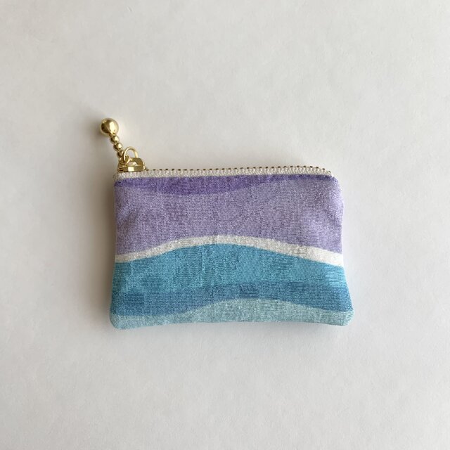 絹手染ミニポーチ（ろうけつ・青紫系）