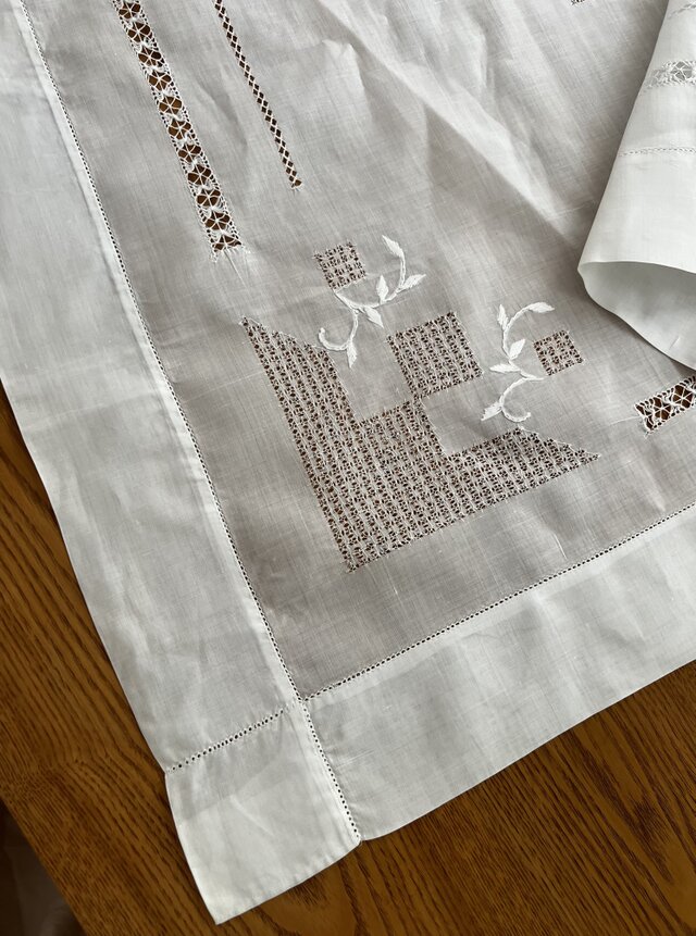 ヴィンテージ 東欧 テーブルクロス 手刺繍 大判 オーナメント Amazon｜テーブルクロス手作りシンプルジャカードテーブルクロス