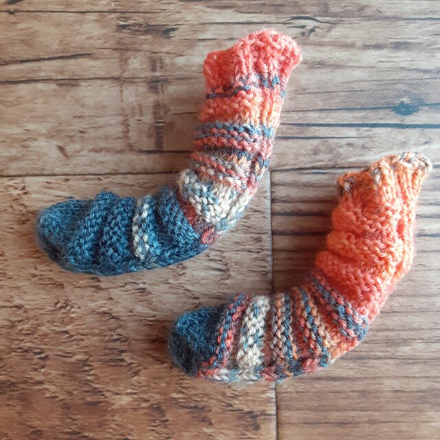 opal毛糸　ベビーバナナソックス