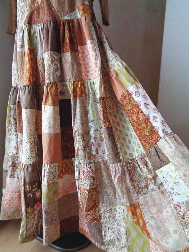 sold 絵画なパッチワーク♥夏の終わりのブラウン♥ボリュームキャミ