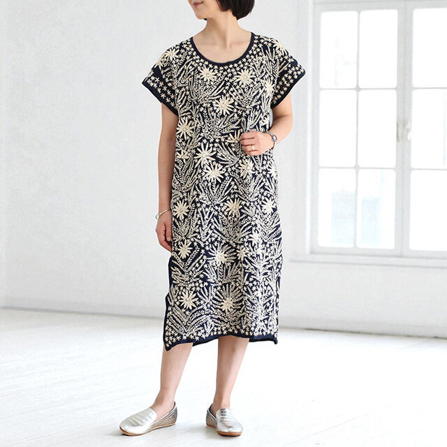 総刺し子のヘンプコットンワンピース