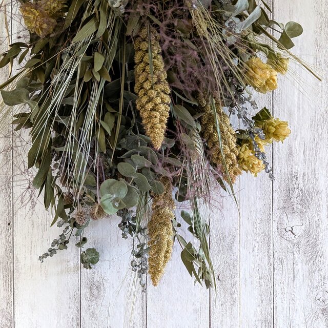 晩夏のグリーンスワッグ（実りの季節） | iichi 日々の暮らしを