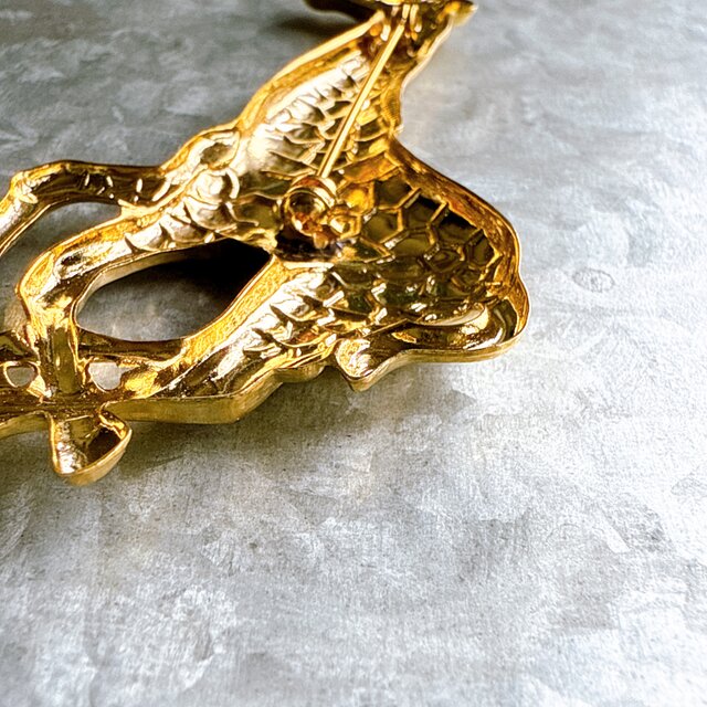 SC140-ヴィンテージブローチ U.S.A. 1970〜80s Gold Tone