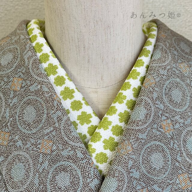 ポリエステルちりめんの半衿  抹茶花