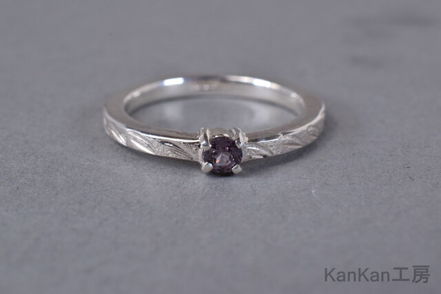 ベキリー産カラーチェンジガーネットのリング | iichi 日々の暮らしを