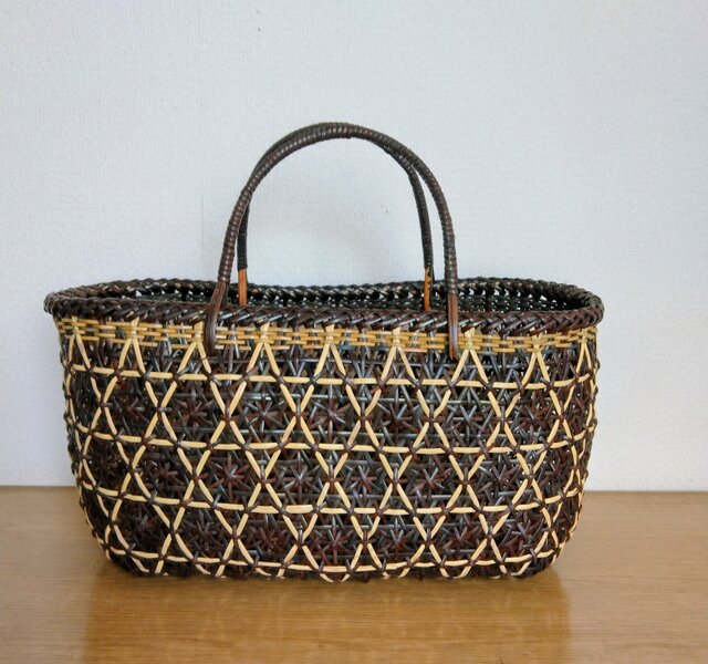 皮籐のバック　79 皮籐のバック 79 | iichi 日々の暮らしを心地よくする