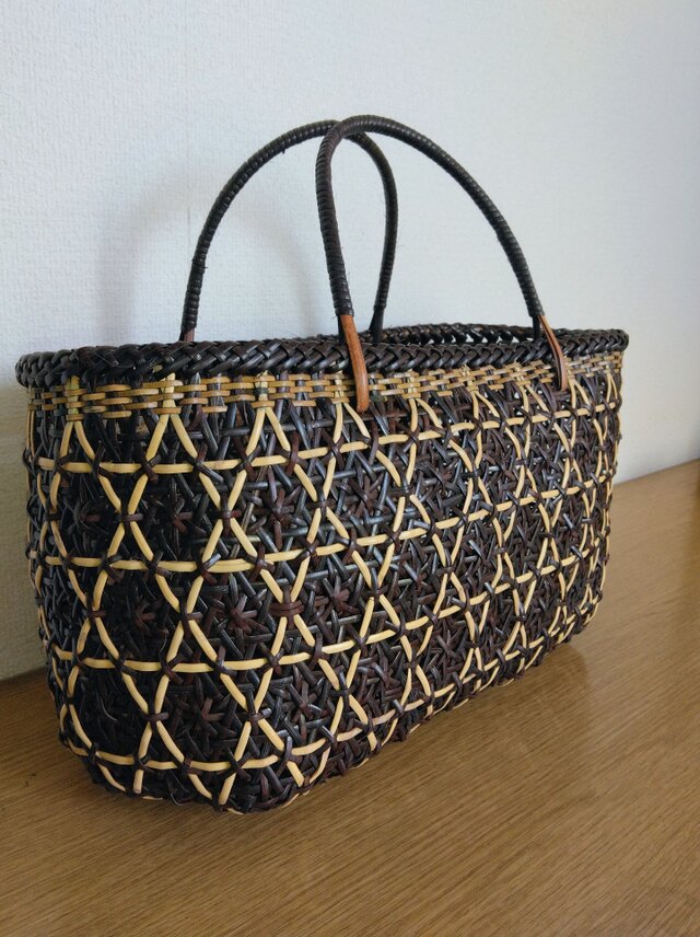 皮籐のバック　79 皮籐のバック 79 | iichi 日々の暮らしを心地よくするハンドメイドや
