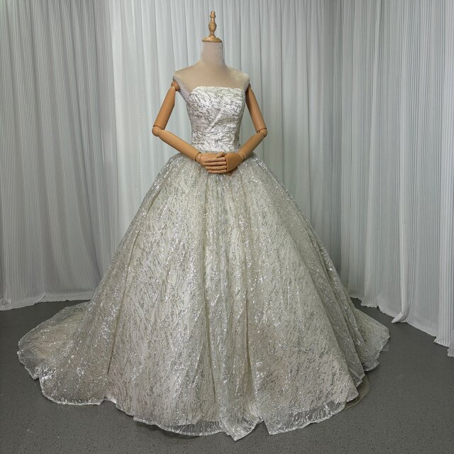華やか ウェディングドレス ベアトップ グリッタードレス 憧れのドレス 結婚式