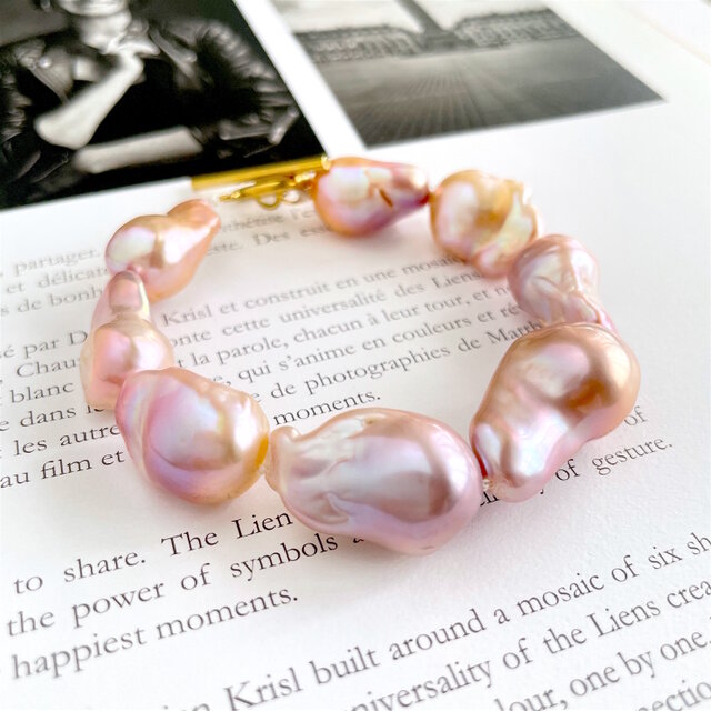オイスターバロックパールのブレスレット ペールピーチピンク　中粒　１点のみ