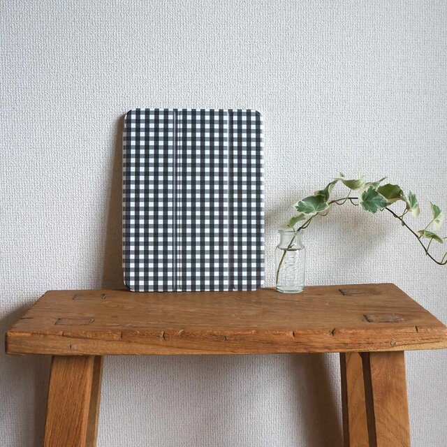 「 tokimeki gingham check（ ブラック ）」＜ iPadケース ＞【手帳型ソフトタイプ】