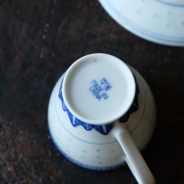 サマー特価¥1500→¥1000】美しいフォルム◇中国景徳鎮 蛍焼 デミタス