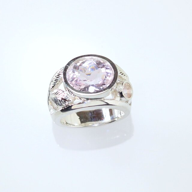 Sv925 クンツァイト＆モルガナイトリング　6.15ct・0.24ct　